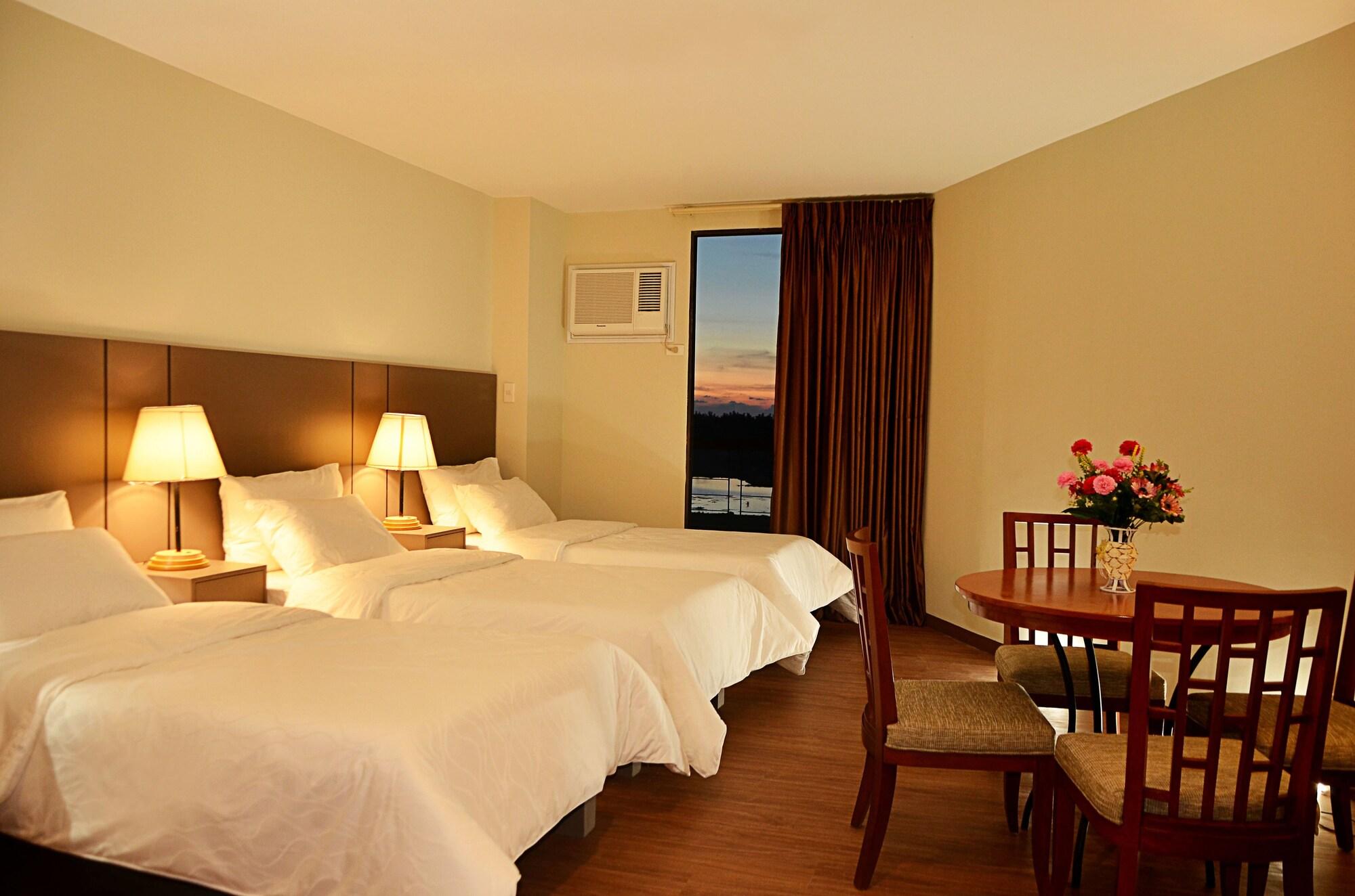 Rivermount Hotel y Resort Sarrat Exterior foto