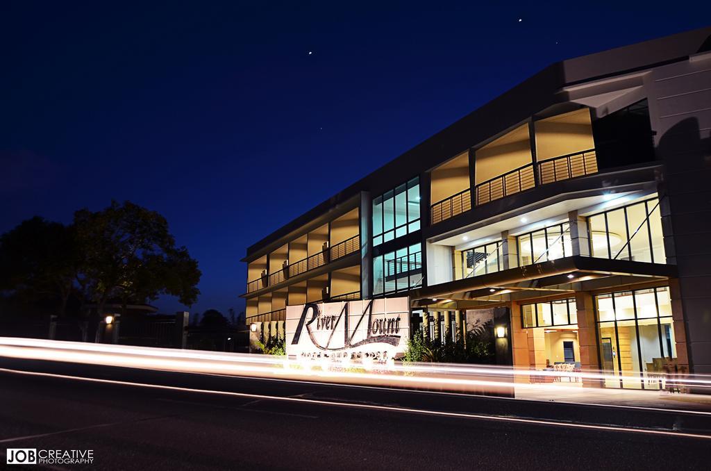 Rivermount Hotel y Resort Sarrat Exterior foto